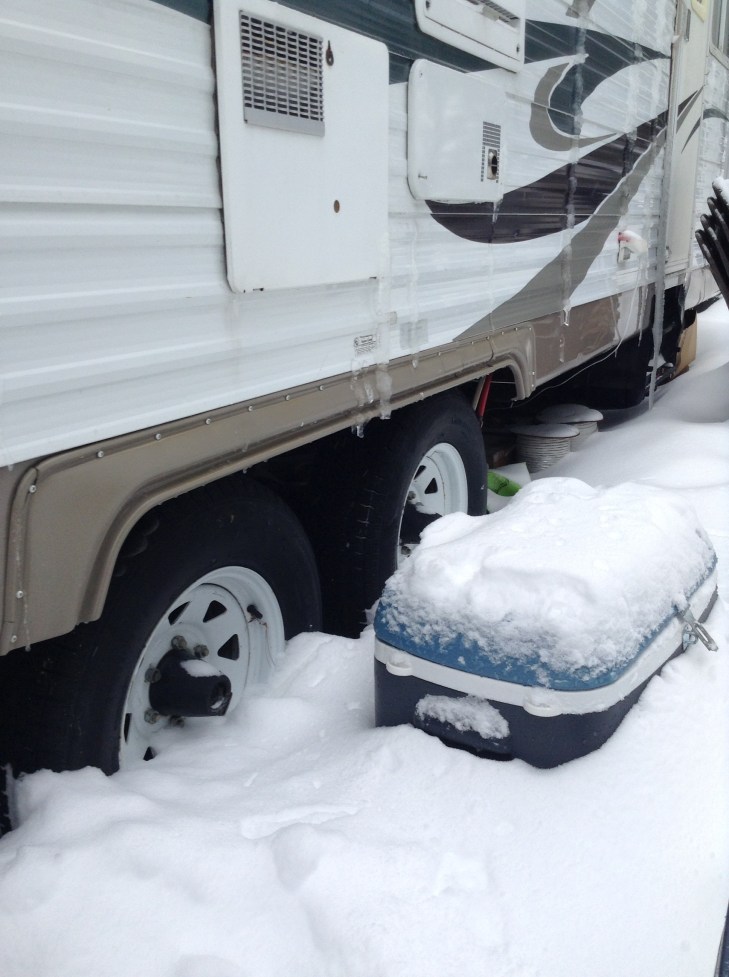 snow, cooler, trailer