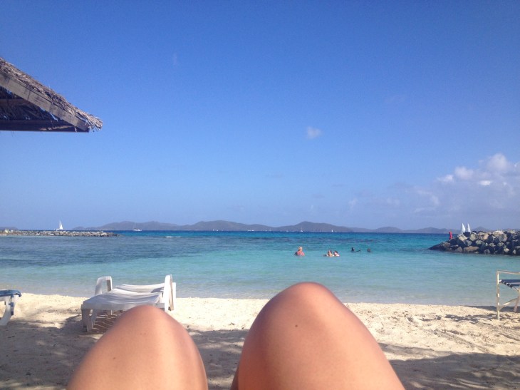 beach-tiki-hut-overlooking-blue-waters